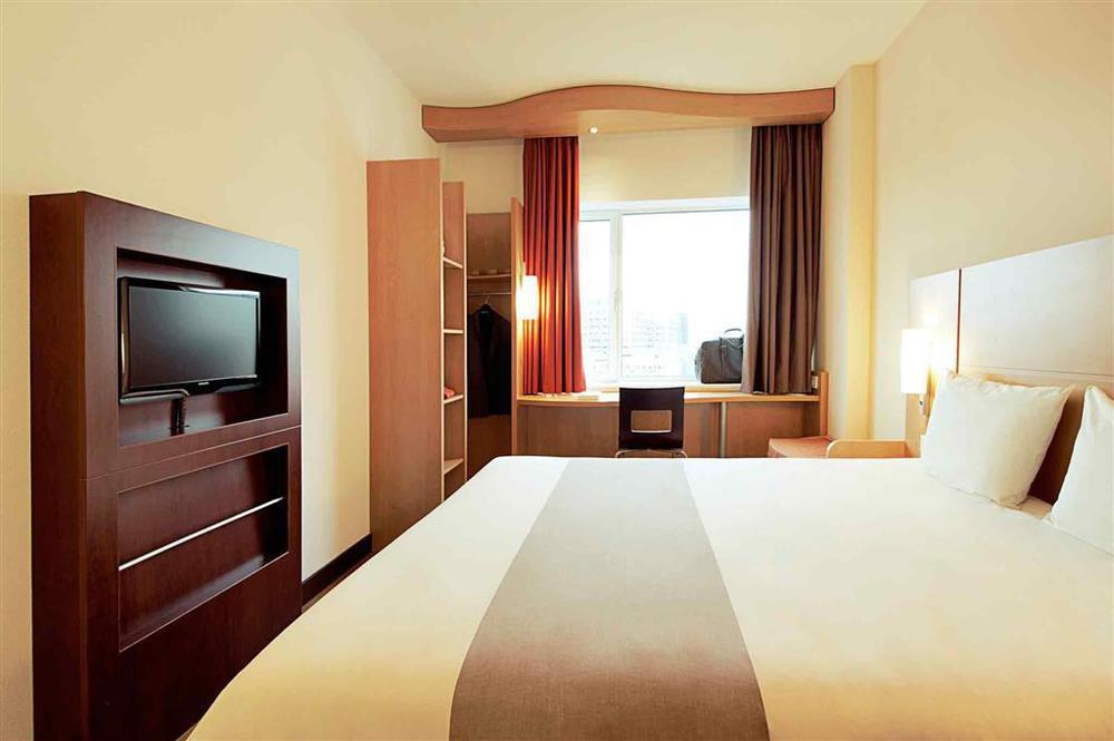 Ibis Centre Gare Sud