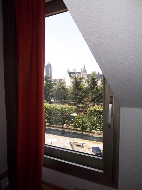 Ibis Centre Gare Sud 3*